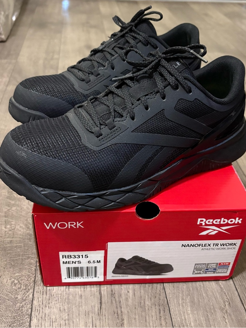 Reebok Black Nanoflex TR Composite Toe Safety Work Shoes - Picture 2 of 6
